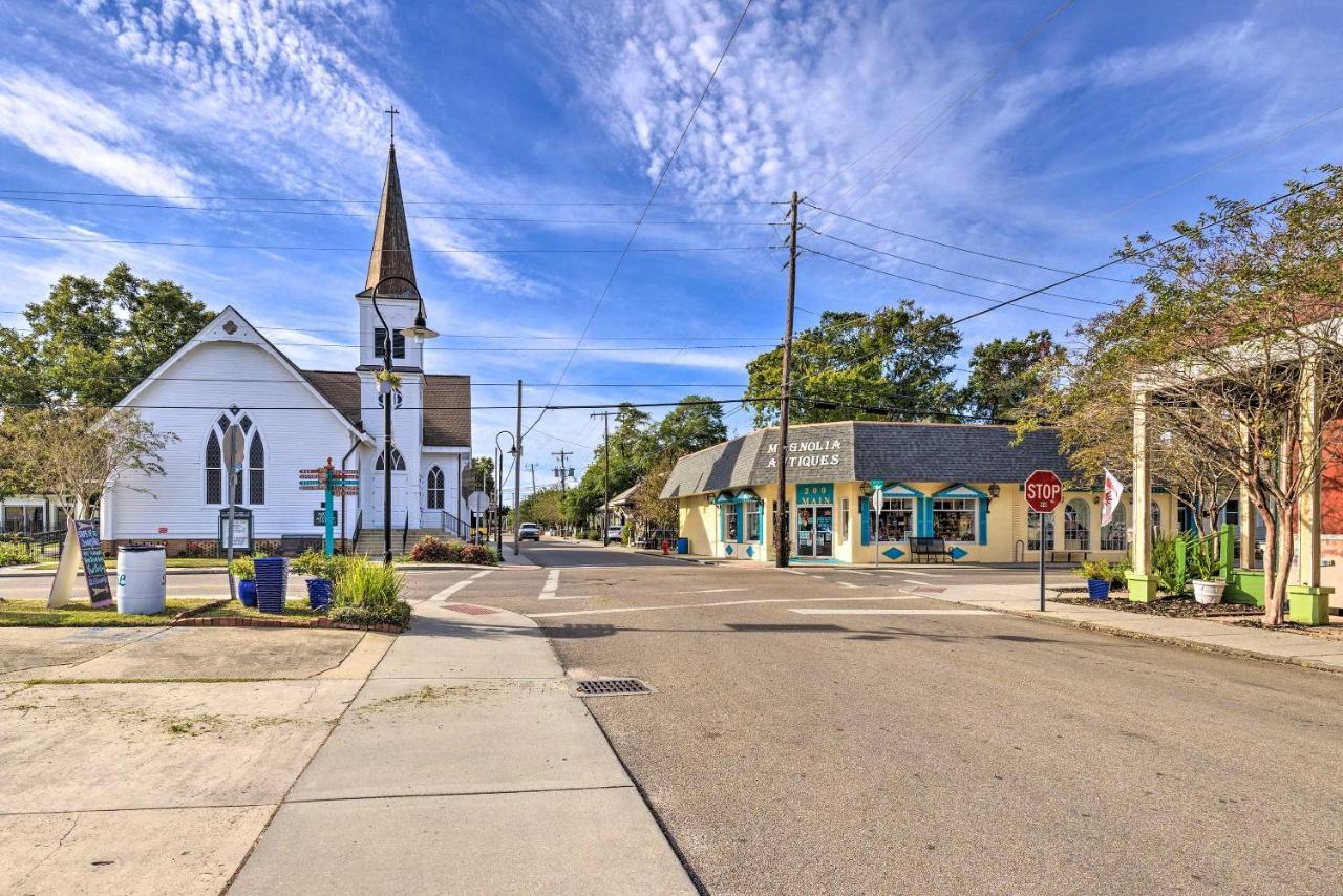 Bay St. Louis Walk To Beach From Chic Old Town Apartment With Yard מראה חיצוני תמונה