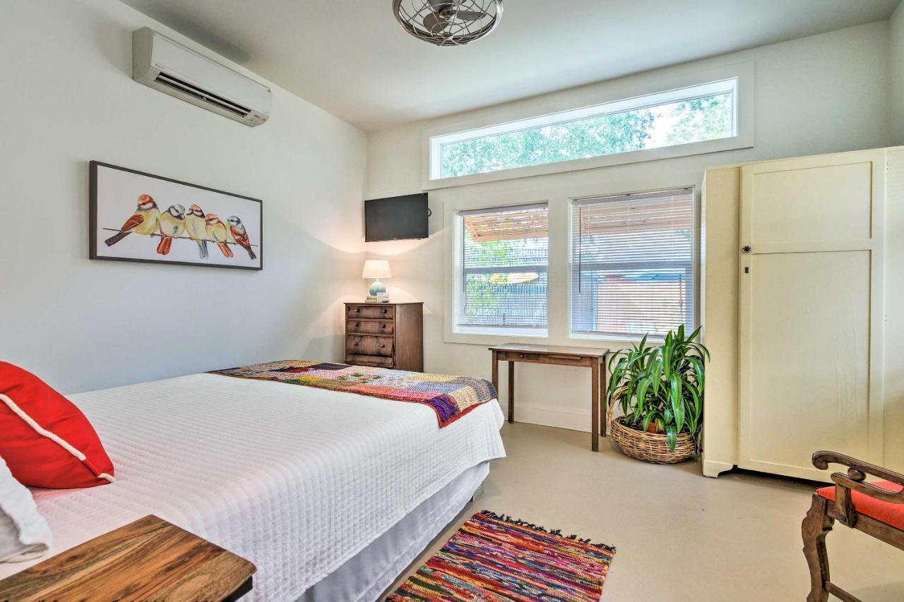 Bay St. Louis Walk To Beach From Chic Old Town Apartment With Yard מראה חיצוני תמונה